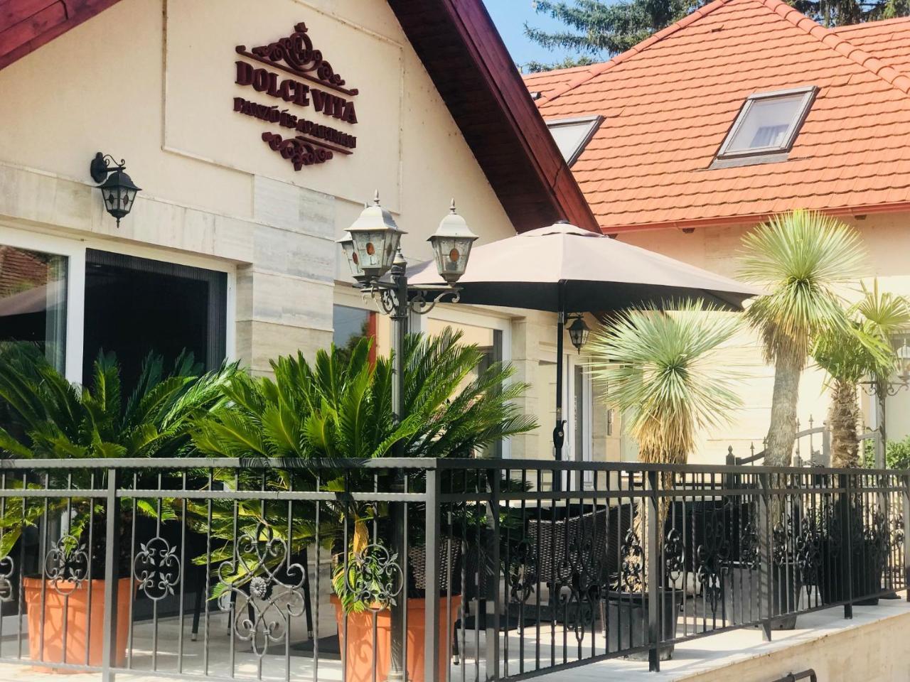 Hotel Dolce Vita Balatonkenese Zewnętrze zdjęcie